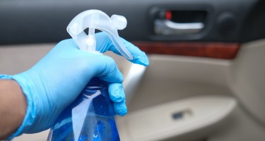 5 хитростей, которые помогут вам избавиться от царапин на пластике автомобиля